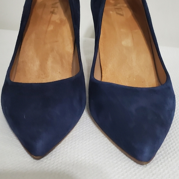 INEZ Lola Navy Nappa Suede Pump Size 8 - Picture 2 of 9
